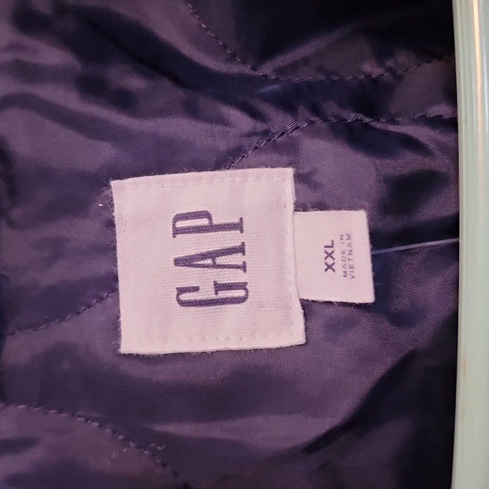 Gap quilted shacket - Picture 2 of 5